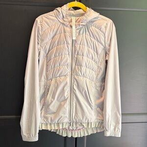 lululemon athletica Light Gray Hooded Puffer Jacket